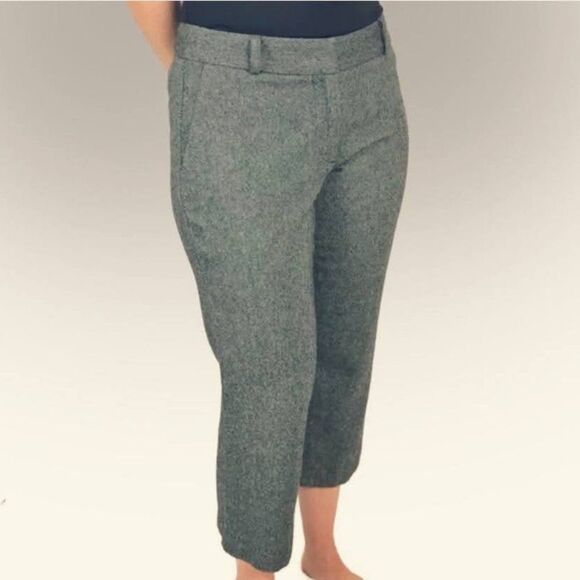 CLEARANCE! Gray Cache Cropped Trouser Size 2 NWOT - Picture 3 of 4